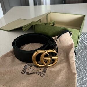 New!!! Gucci belt, never wear. Got it for my birthday recently.